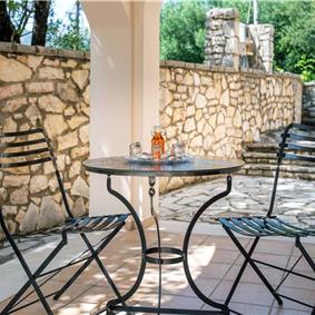 3 bedroom villa with heated pool in Kassiopi, Corfu, sleeps 6